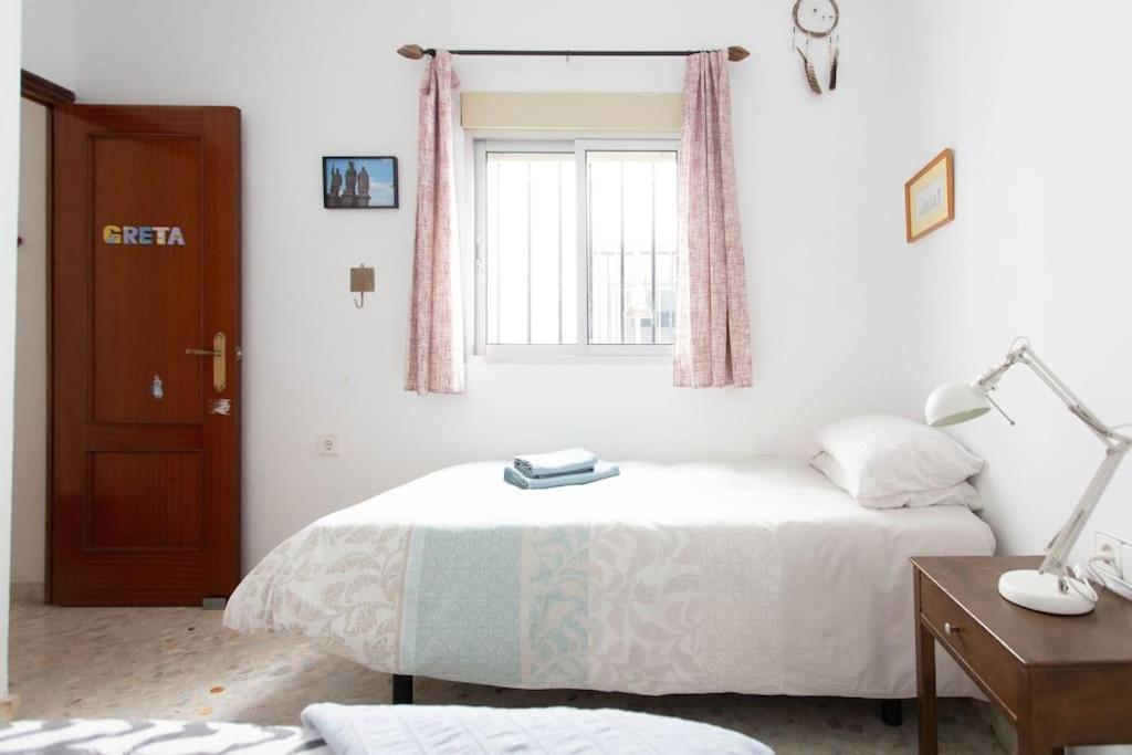 Vakantiehuis Town House With Rooftop Terrace Sevilla