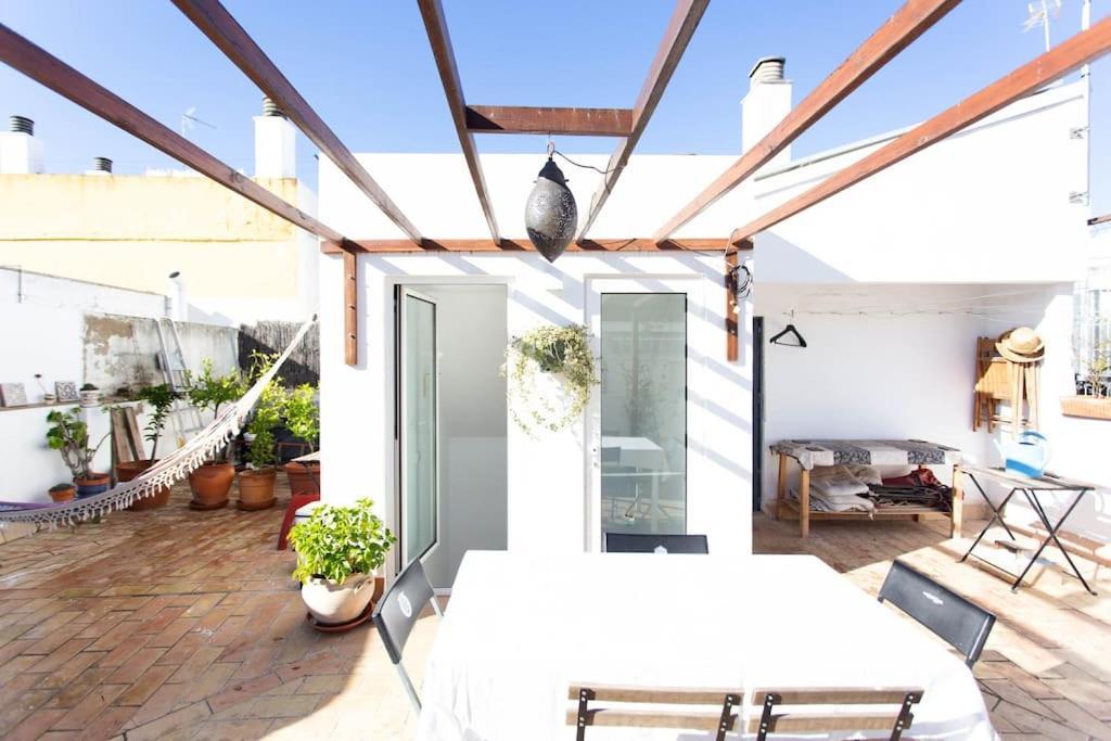 Town House With Rooftop Terrace Hébergement de vacances